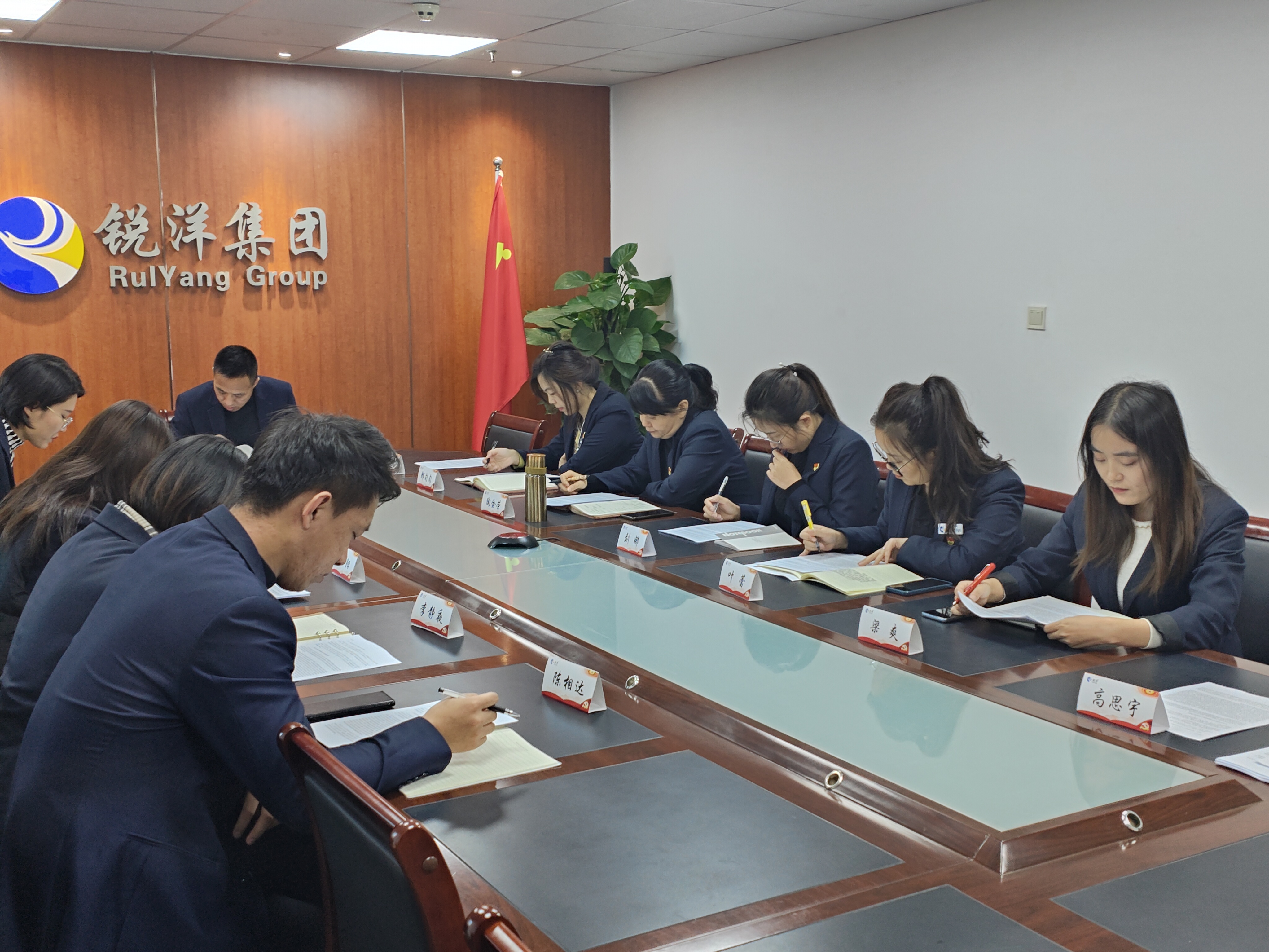 4a5953dbc8420c02577bfa5219035fe.jpg 4a5953dbc8420c02577bfa5219035fe.jpg